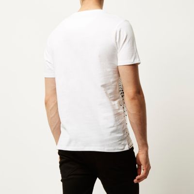 White dot print t-shirt